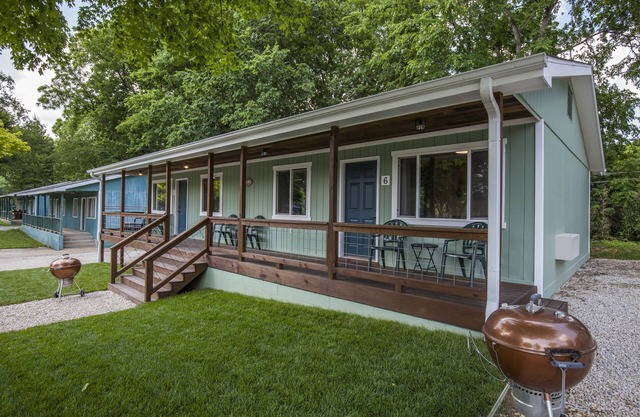 Driftwater Resort Cabin 6 en el lago Taneycomo