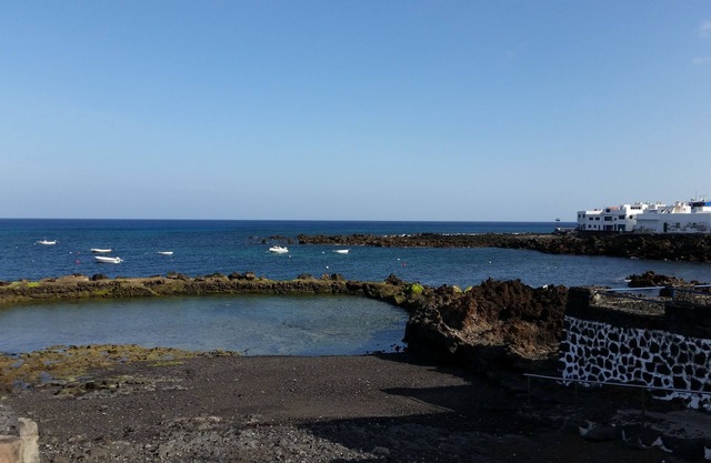 Dúplex a 100m del mar. Casa Maria. Norte de Lanzarote. Piscinas naturales.