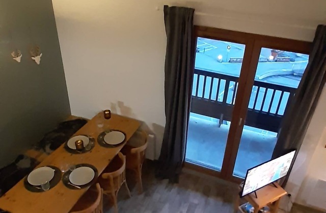 Duplex Skis AUX Pieds - VUE Montagne