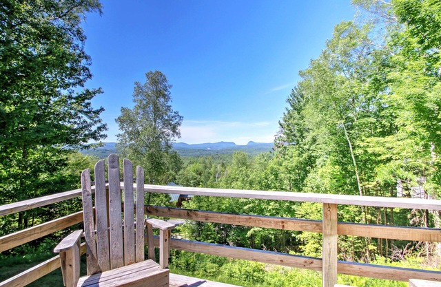 East Burke House - ¡2 minutos a pie de Kingdom Bike Trails!