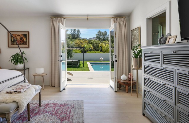 Ojai Villa & Tiny Little Farm - East End Jewel & Family Retreat (w / airstream)