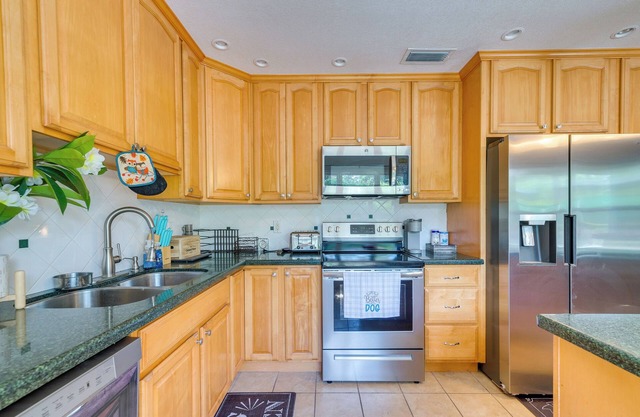Eclectic Ocala Vacation Rental w/ Private Pool!