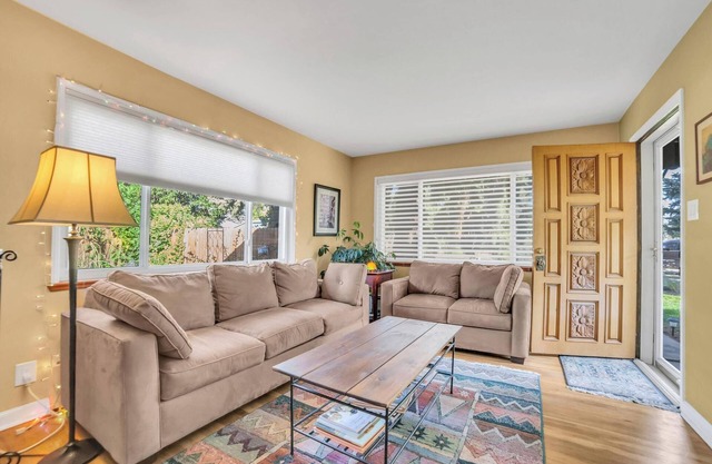 Eco-Friendly 2BR Bungalow w/ Garden Oasis+ Office space
