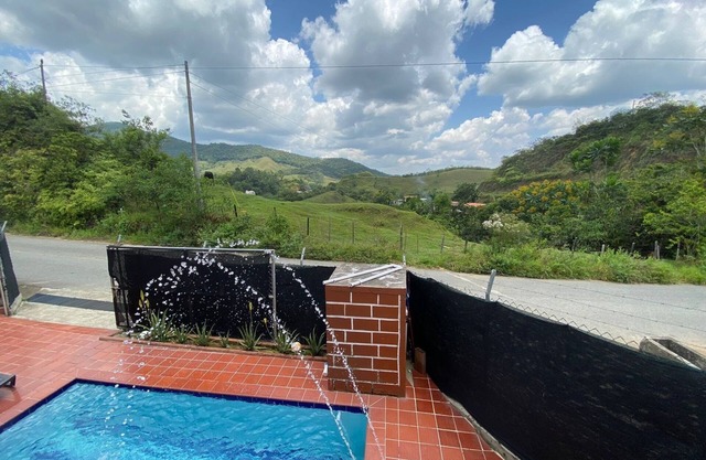 finca El encanto apta para mascotas caminata ecologica fauna y flora
