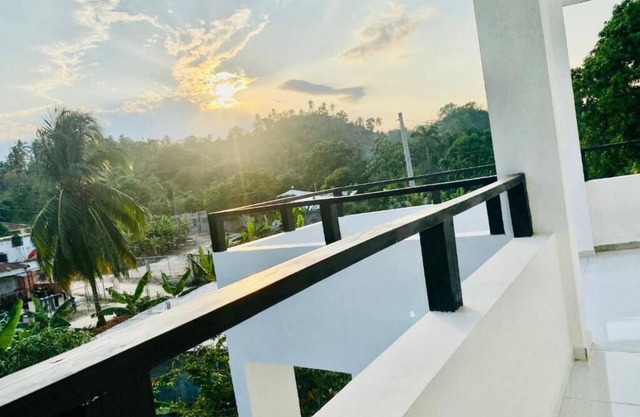 El Limon : Chambre Impeccable, Piscine et Nature à Proximité !