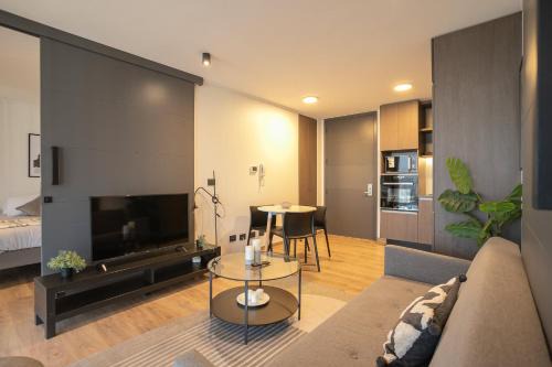 Elegancia en Las Condes 2D2B con Estilo