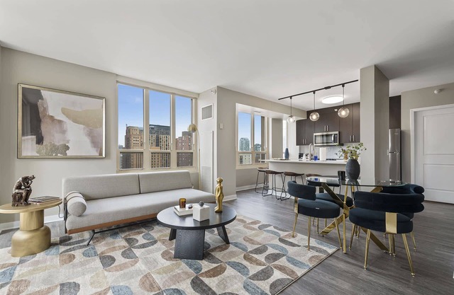 Downtown Retreat: 2BR, Balcony, Resort Comfort