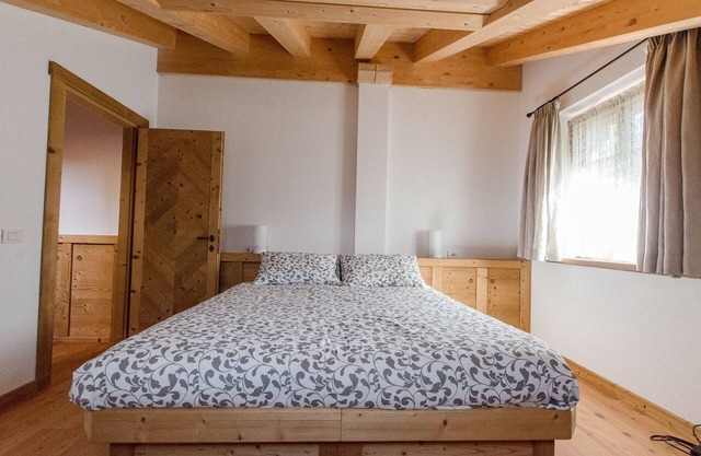 Elegant apartament with lovely terrace- 5 beds -WIFI