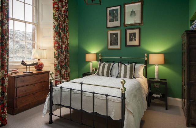 Elegante apartamento castillo para seis personas.