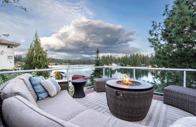 Luxe Waterfront Home w/ Dock, Deck & Spa Bath