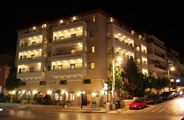 Elina Hotel Apartments