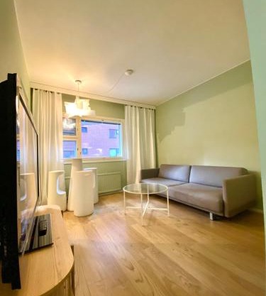 Ellis Seaside Suite