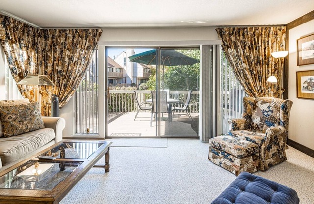 Enjoyable Park City rental-5 minute walk to the PCMARC center on the free city s