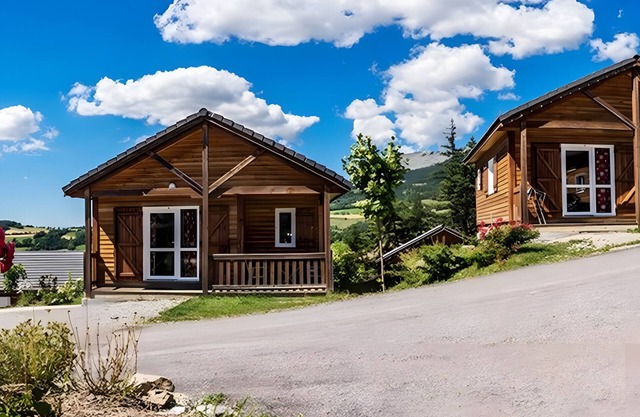 Chalet entero cerca de la estación de esquí y del lago