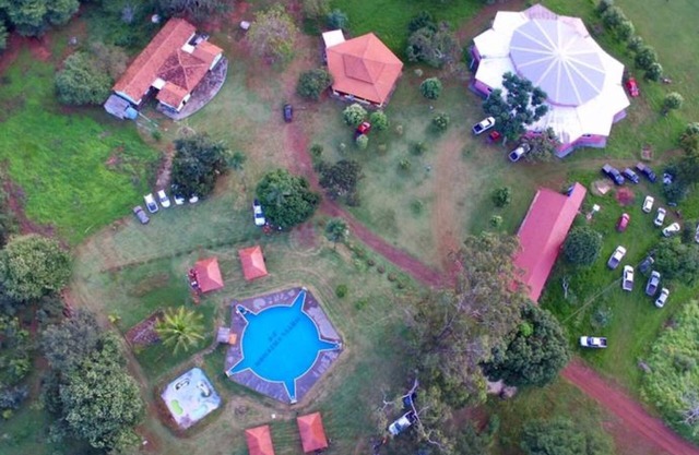 TODO EL HOTEL DE GRANJA EN SERRA DO RONCADOR MT.