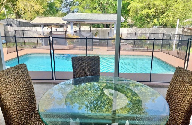 Entire Pool House with BBQ, Fire pit and GYM