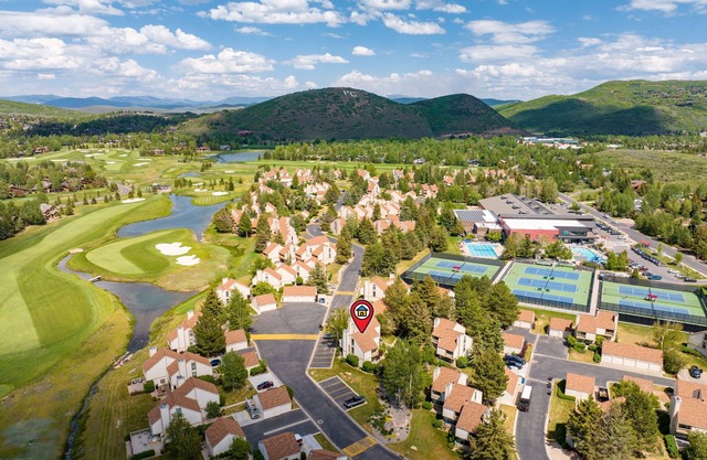 Entire Townhome in Park City! 5 min from Historic Down Town! - The Nordic Nest