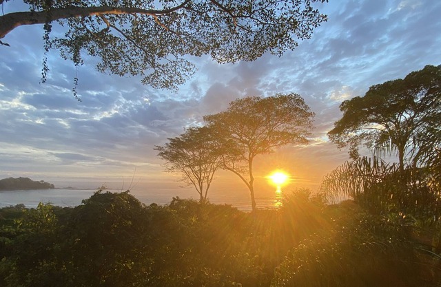Entire Villa ~ Ocean Views In Gated Community!