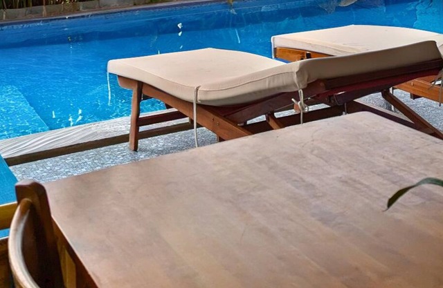 Villa completa * Desayuno * Piscina * 10 Habitaciones * Playa * Netflix