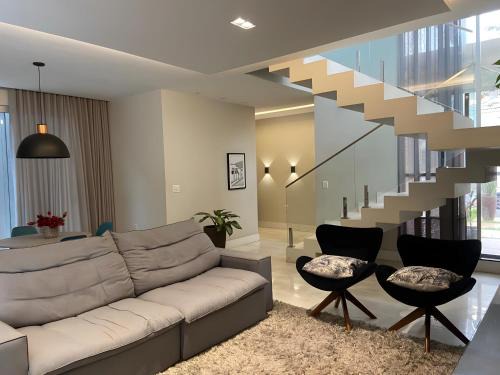 Espetacular Casa Sustentável com 3 Amplas Suítes para a COP 30