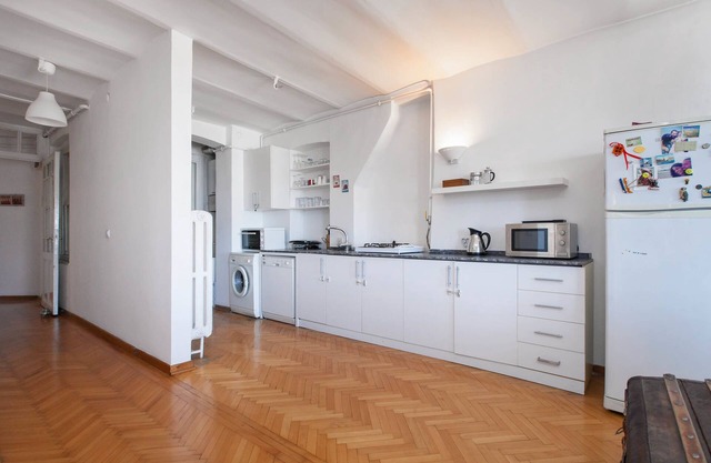 Ev Apartments Cihangir