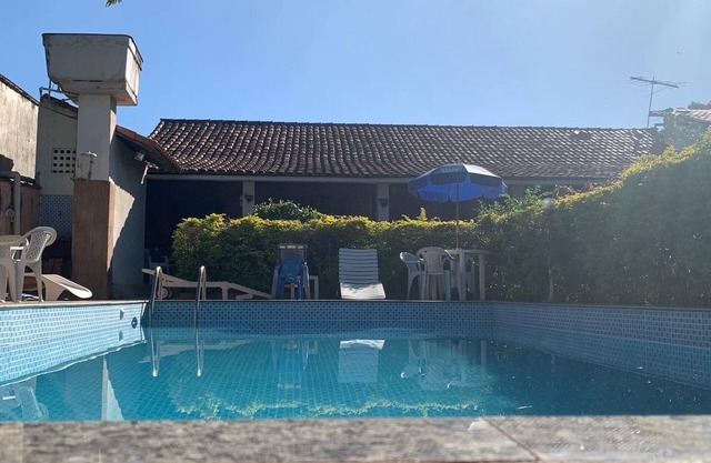 Excelente casa en Araruama 5/4 piscina y campo de fútbol