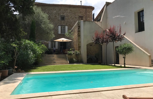 Exclusiva casa privada con piscina et servicio doméstico individual en Occitanie