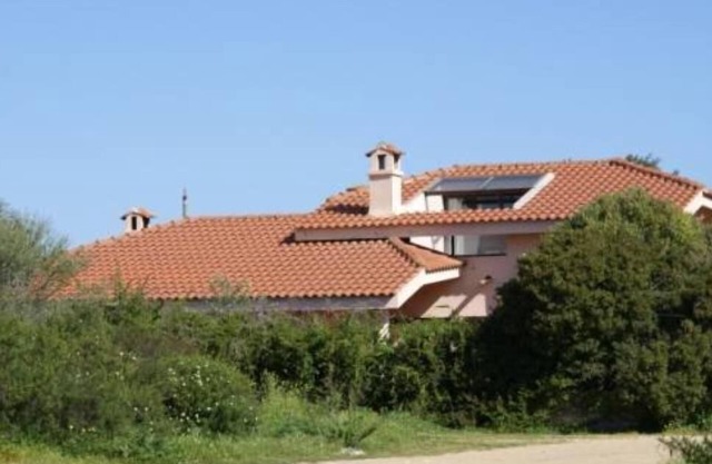 Exclusiva villa en Cerdeña (300 metros de la playa)