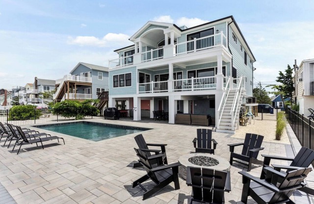 Expansive Bayfront Home w/ Heated Saltwater Pool & Dock