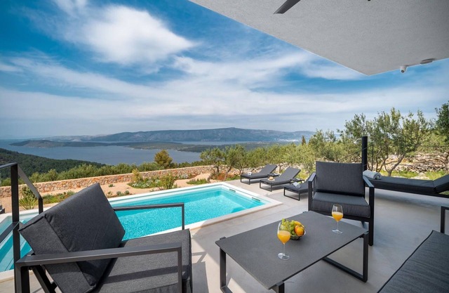Exquisite Hvar Villa | Villa Weasley | 3 Bedrooms | Breathtaking Views of the Adriatic Sea | Furnished Sun Terrace | Private Outdoor Pool | Rooftop Shaded Terrace with BBQ facilities and Dining Area | Stari Grad | Selca kod Starog Grada