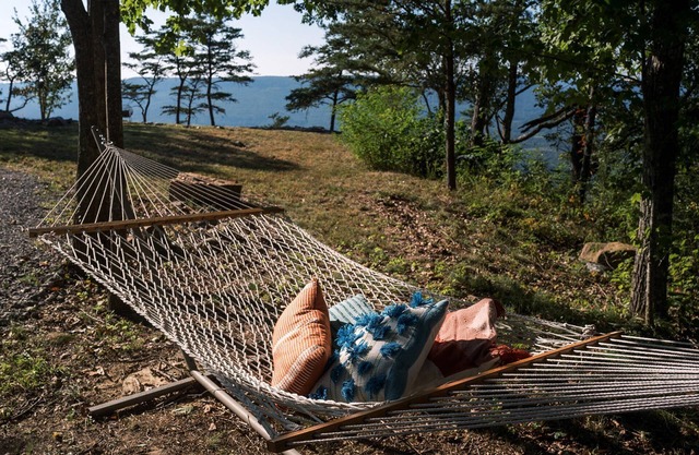 Camper & Campsite on the Brow with Spectacular Mountain Views - Close to Cloudland Canyon Park