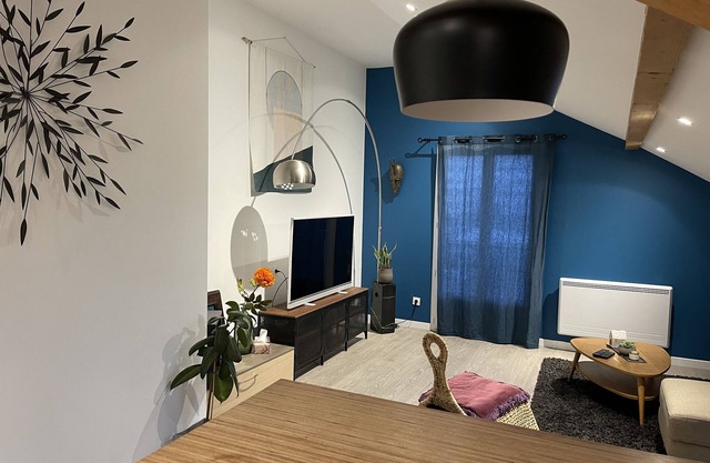 F1 de 50 m2 hecho de nuevo, tiene nueve colores tranquilos y cómodos.