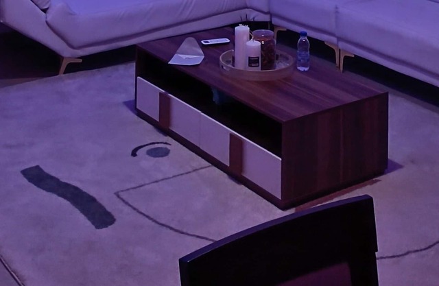 F4-type apartment