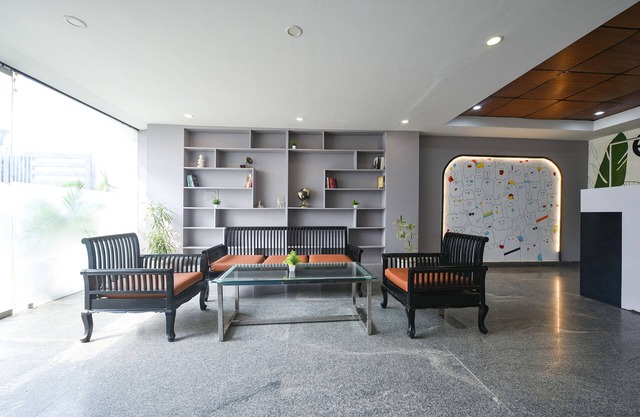 Fabhotel Alpha