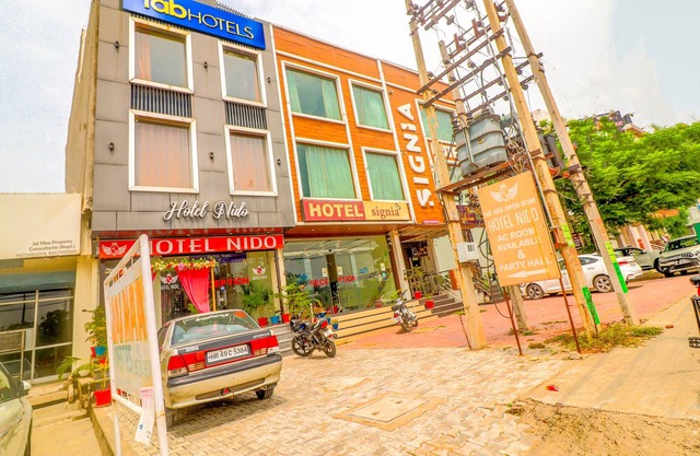 Fabhotel Nido