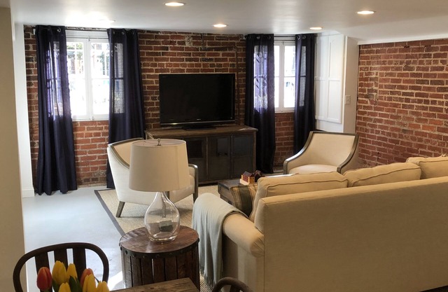 Fabuloso, histórico apartamento BR Capitol Hill con estacionamiento en la calle