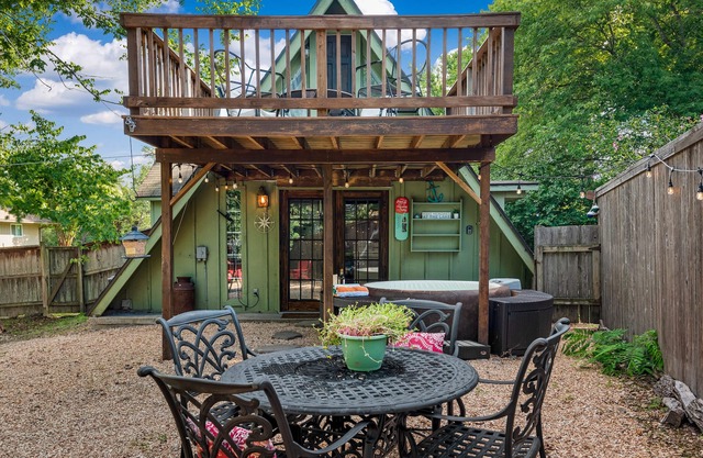 Beaver Lake+A-Frame+Hot Tub+Relax & Recharge+Pets