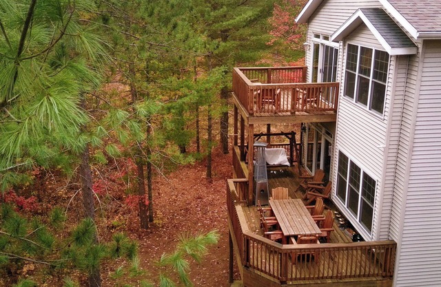 Summer Haven w/ Game room, near Mackinaw and Harbor Springs!