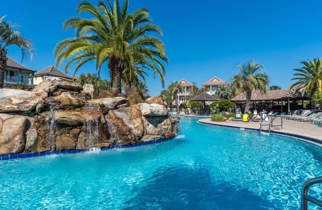 Luna Del Mar ** Piscina / Playa / Compras / Comidas **
