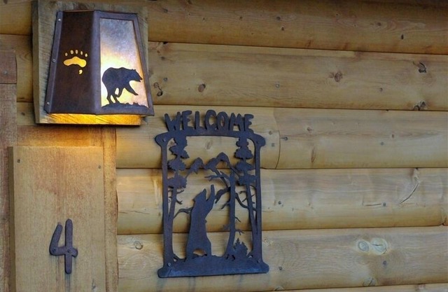 "Cabaña familiar, cerca de Yellowstone con vistas al río Yellowstone"