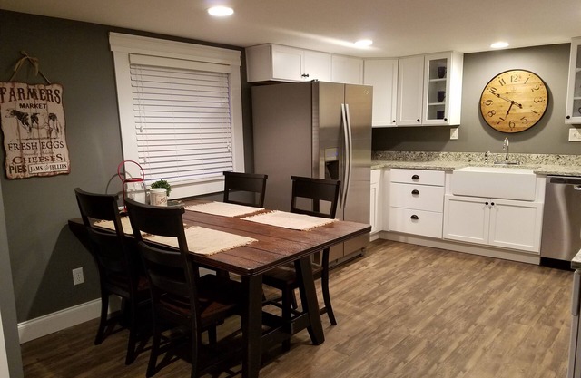Family Friendly totalmente remodelado lugar de vacaciones aislado cerca de Lake Shafer