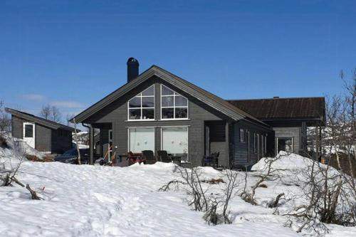 Family Friendly Mountain Apartment Near Oslo