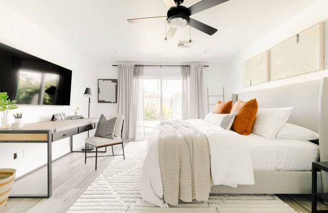Fully Equipped Home Retreat in Popular Old Town Scottsdale