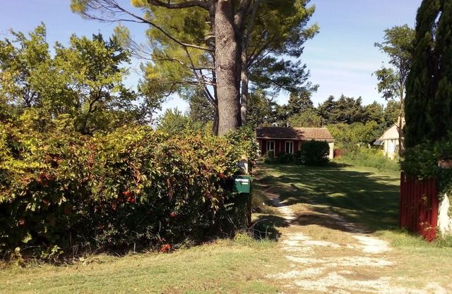 CASA DE LA FAMILIA EN CAMPAÑA VELLERON