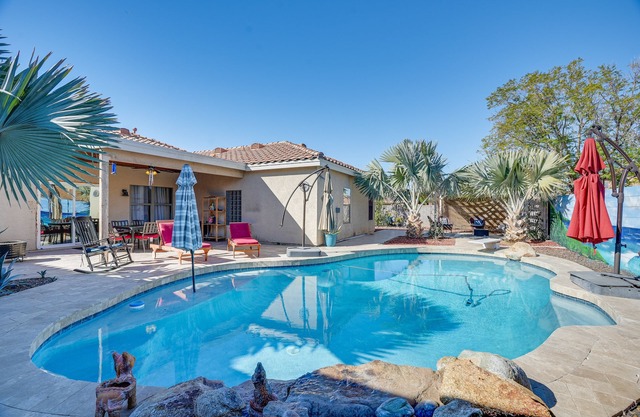 Family Home w/ Community Perks in Peoria