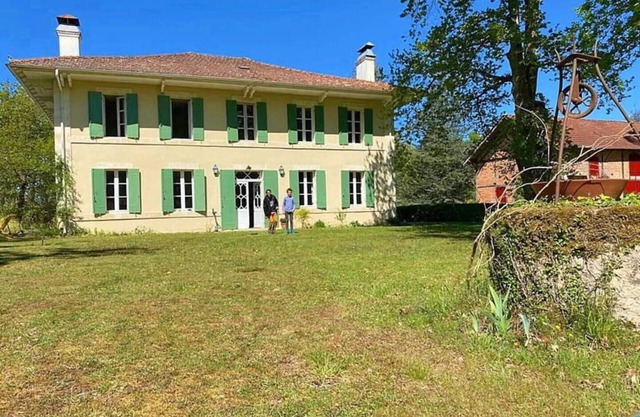 Casa familial en el bosque y a proxima del oceano
