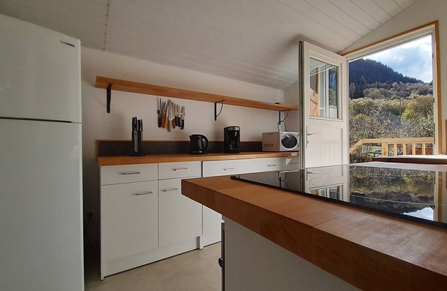 Casa-Familiar-Baño con ducha-Vista a la Montana