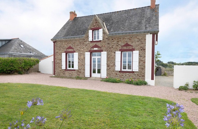 Casa familiar, vista al mar en Assérac