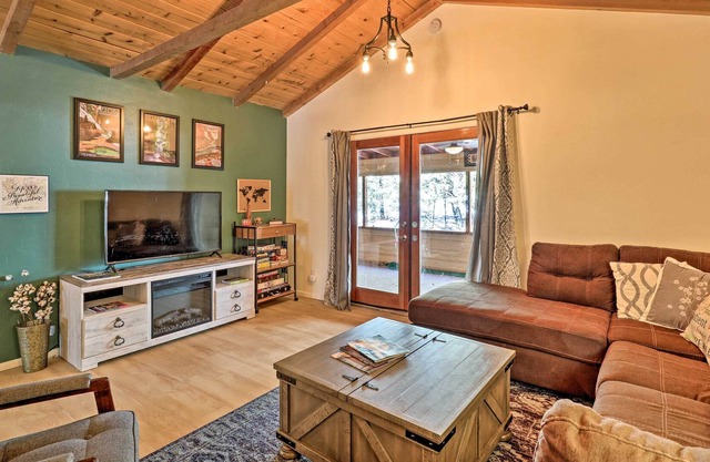 ¡NUEVO! Prescott National Forest Cabin con sala de juegos!