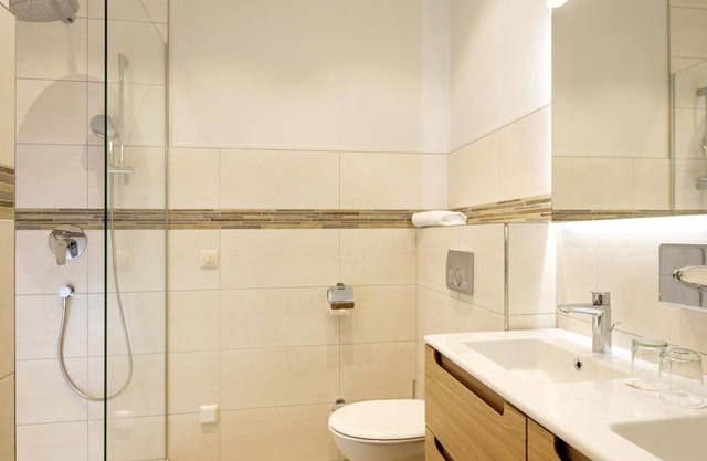Ducha / WC estándar familiar - Hotel Löwengarten